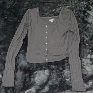 Long sleeve crop top